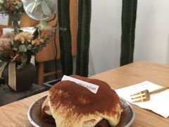 -半勺舒舒生日蛋糕店