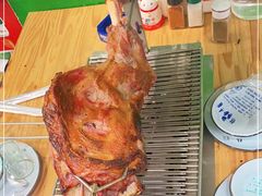 -欢乐牧人蒙古炭烤羊腿(四平路店)