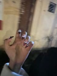 -手牵手美甲