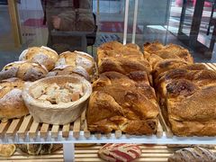 -焙丽拾光(麦凯乐直营店)