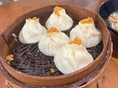 蟹黄小笼汤包-常鲜德乐购迎桂馒头店(麻巷公寓店)