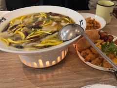 -太二酸菜鱼(菱角湖万达店)