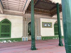 -艾提尕尔清真寺