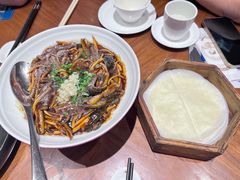 老上海响油鳝丝配饼-上海人家花樣年华(中山公园店)