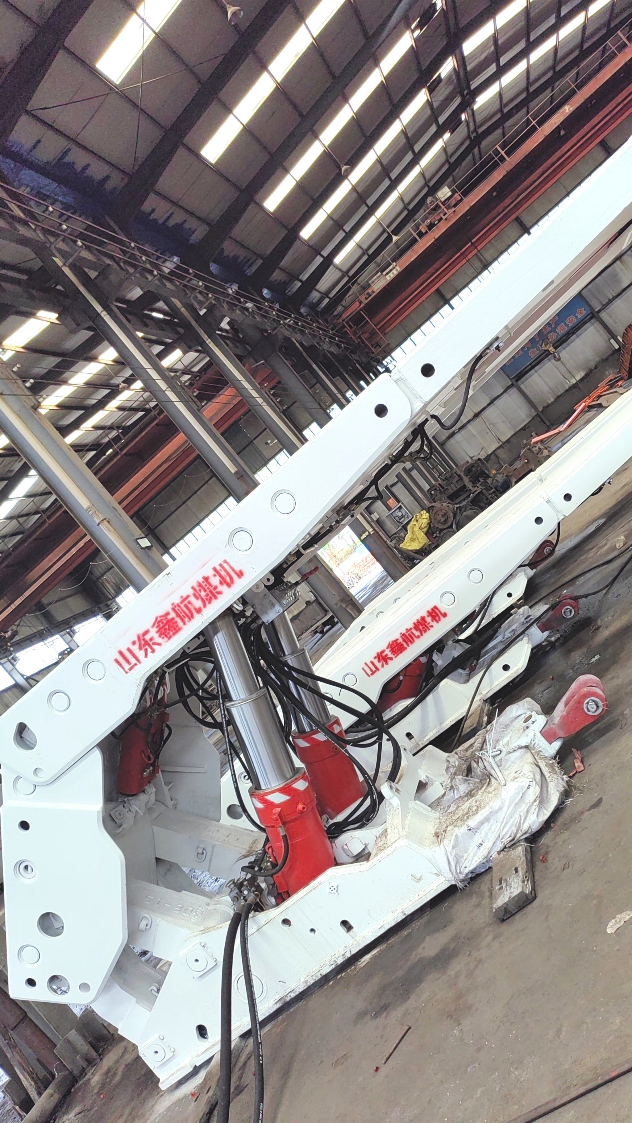 煤矿用综采设备三机"配套是综采工作面设备