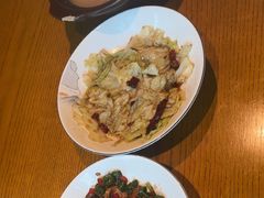 -爱碗亭·鲜炒湖南菜(壹城中心店)