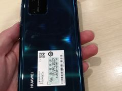 -华为授权体验店(中山公园来福士)
