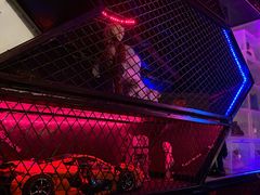 -UP嘻哈酒吧(粉巢店)