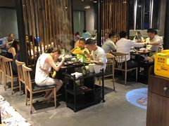 大堂-尚合里潮汕牛肉火锅(海沧店)