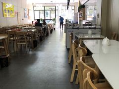 大堂-陆元丰·兰州纯汤牛肉面(自强西路店)