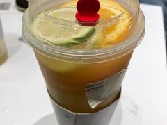 -奈雪的茶(湖滨银泰in77C区PRO店)