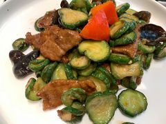 小脆瓜炒雪花猪肉-闽和南(深圳万象城店)