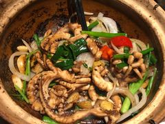 啫啫鱿鱼须-广东道至正餐厅(区庄店)