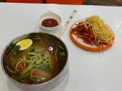 -三姐妹冷面馆(保卫路店)