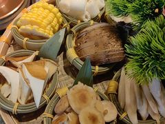 -慢丽江·云南野生菌土鸡锅(西山店)