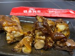 -许哥东北烧烤·铁丳烤串·宫后夹肉(繁花中心店)