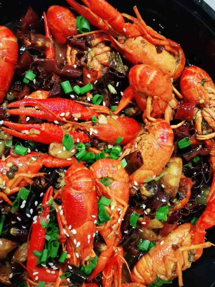 辣尚烧烤·龙虾·秘制虾尾(红花岗区店)-"第一次吃这家的爆炒麻辣花甲