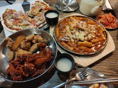-MI WU FACTORY米屋美食工厂餐厅(绿地店)