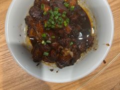 -头上红煨盐鸡·非遗院子餐厅