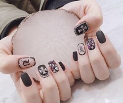 -Halo美甲美睫