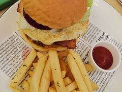 KIWI牛肉汉堡-blend咖啡部落(车公庙店)