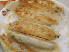 -鲜鲜锅贴(荆山路店)
