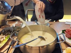 -湯系·煲汤手艺人(东二环泰禾广场店)