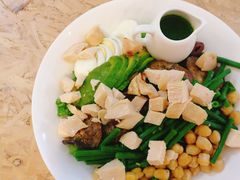 超级加素度沙拉-Moka Bros 摩卡站(西单大悦城店)