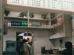 -正宗向东街新化特色牛肉粉馆(一中店)