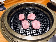 -肉魁屋·烧肉·烧鸟·酒场(高新店)
