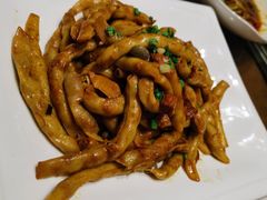 -吴记酱骨炖菜馆(康安路店)