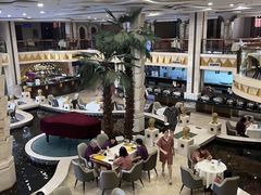 -碧中海汤泉汗蒸酒店