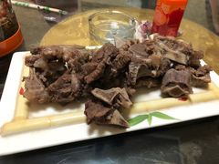 -苏莱特色牛骨滩羊手抓馆(长城东街总店)