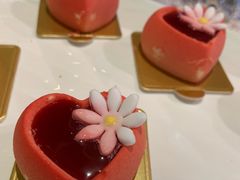 -大中华希尔顿酒店-念自助餐·嗨啤·小龙虾