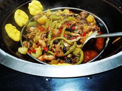 -屈夫人地锅鸡(南充店)