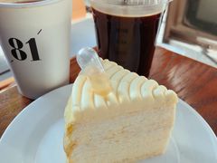 牛乳千层-81BAKERY(大学路店)