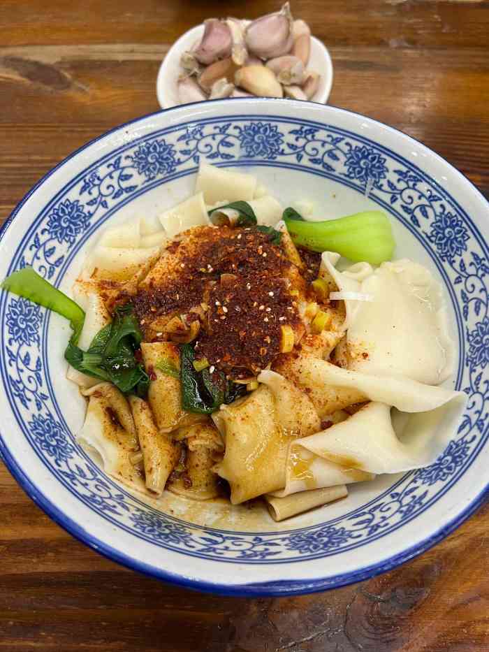 山陕面馆(宝丰一路店)-"半夜看吃播就想吃piang.piang面.