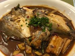 带鱼鲳鱼双拼-昌正春天酒店-海鲜餐厅