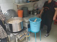 -金原鸭血粉丝汤总店(锁金村店)