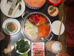 -周师兄大刀腰片火锅(洪崖洞旗舰店)