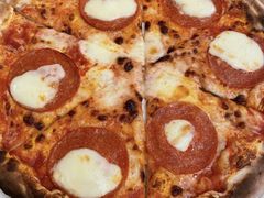 -城市大道红炉披萨烘焙坊