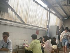 -正宗杨记普洱酸醋米线(总店)