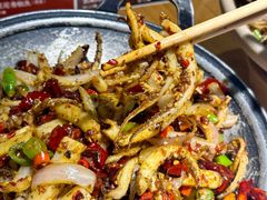 -小三峡食府(西五路店)
