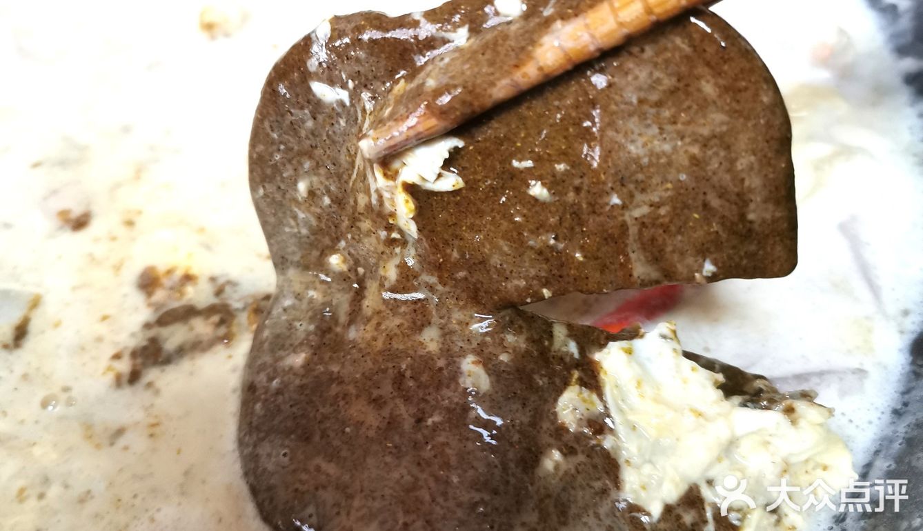 不要加水哈 烧熟后 加一只打散的鸡蛋 咖喱块