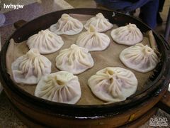 DSCN2417-老班长手工灌汤包老店(东山店)