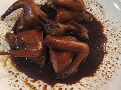 瑞士汁乳鸽-侨美·唐荔园·40年地道粤菜