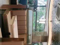 -香港新发烧腊茶餐厅(水围店)