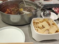 -宴全牛粤来越牛潮汕鲜牛肉火锅(海州万达广场店)