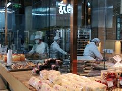 面包甜点陈列柜-西村叔叔的店·面包·甜品·蛋糕(清河万象汇店)