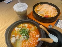 -俏凤凰(美林M·LIVE天地东座店)